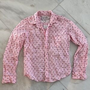 Frank & Eileen Pink & White Pinstripe with Navy Blue Hearts Crinkle Button Down